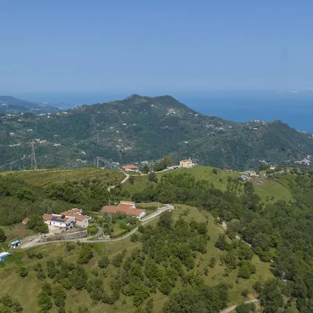 Apartamento Rustico E Casale Gioiosa Marea